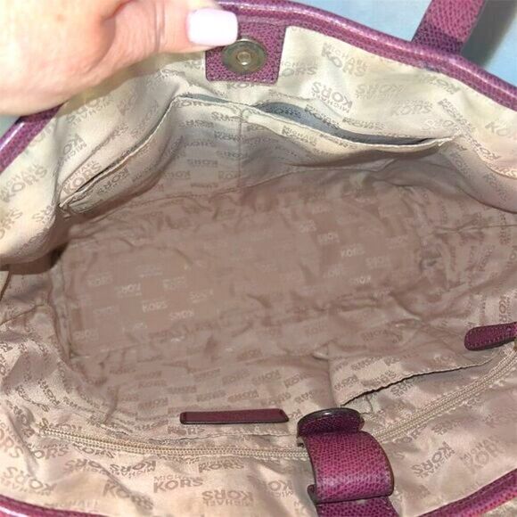 Michael Kors Jet Set Travel  Tote Burgundy  Leather Bag - Picture 9 of 14